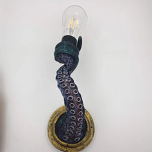 Load image into Gallery viewer, Retro Octopus Electric Light Tentacle